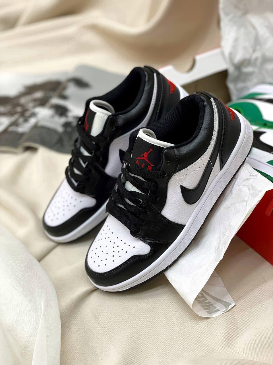 Nike Air Jordan Retro 1 Low Black White Red