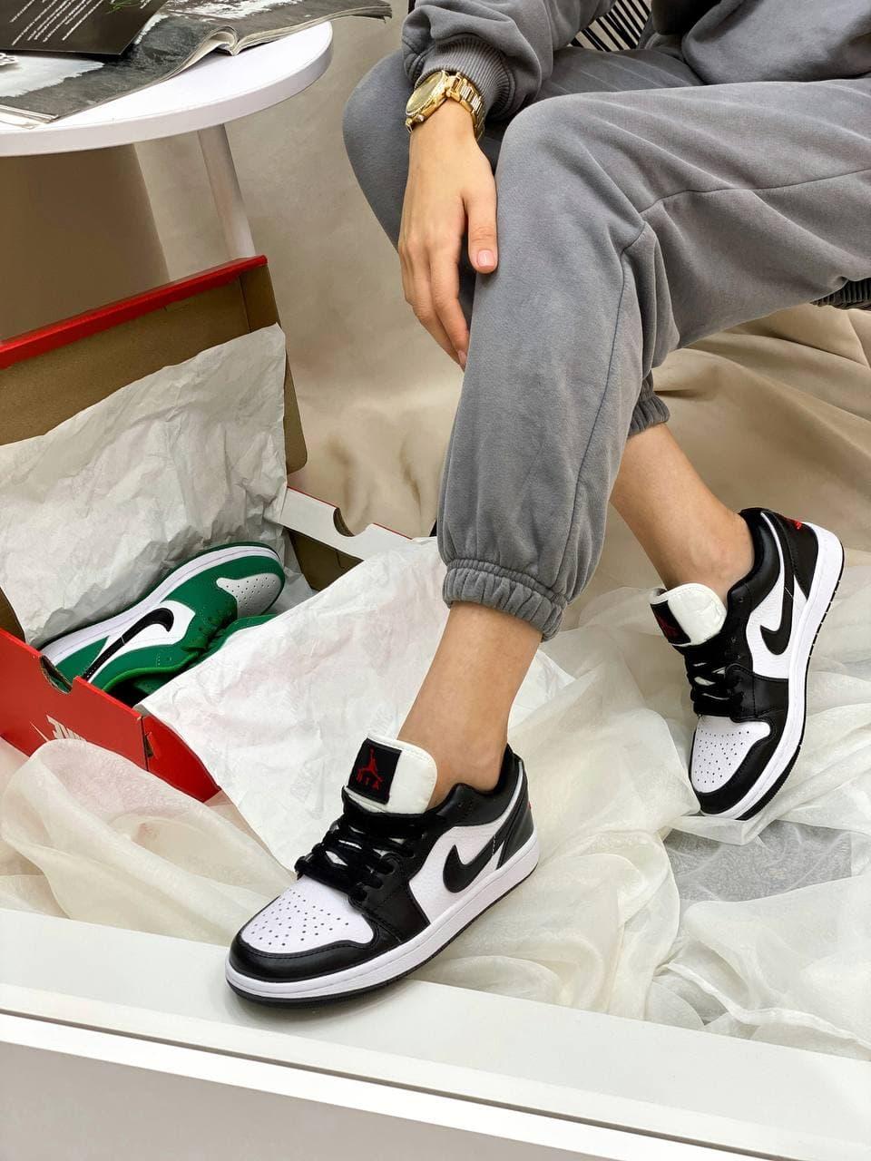 Nike Air Jordan Retro 1 Low Black White Red