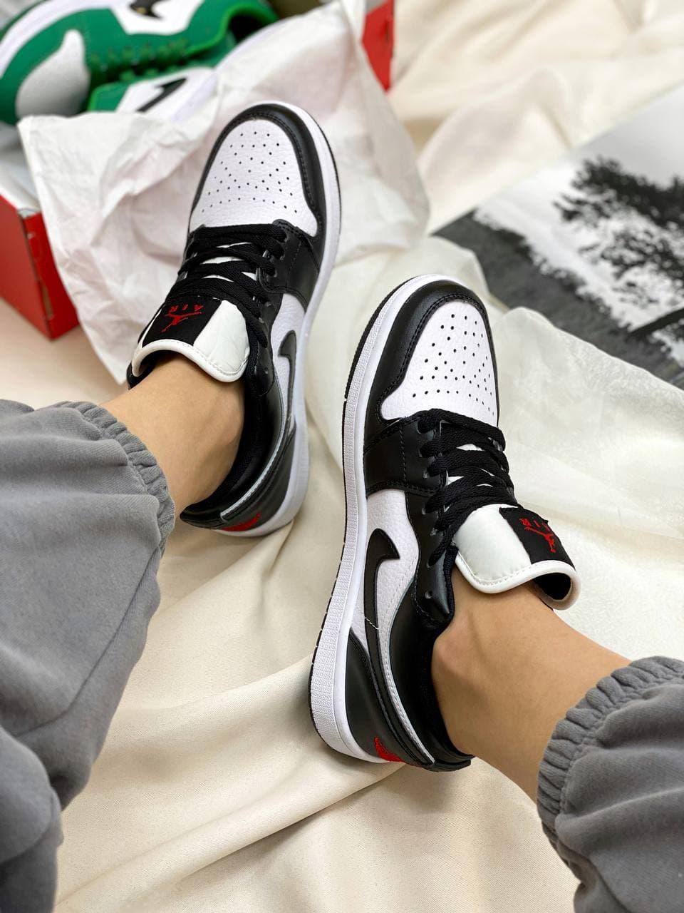 Nike Air Jordan Retro 1 Low Black White Red