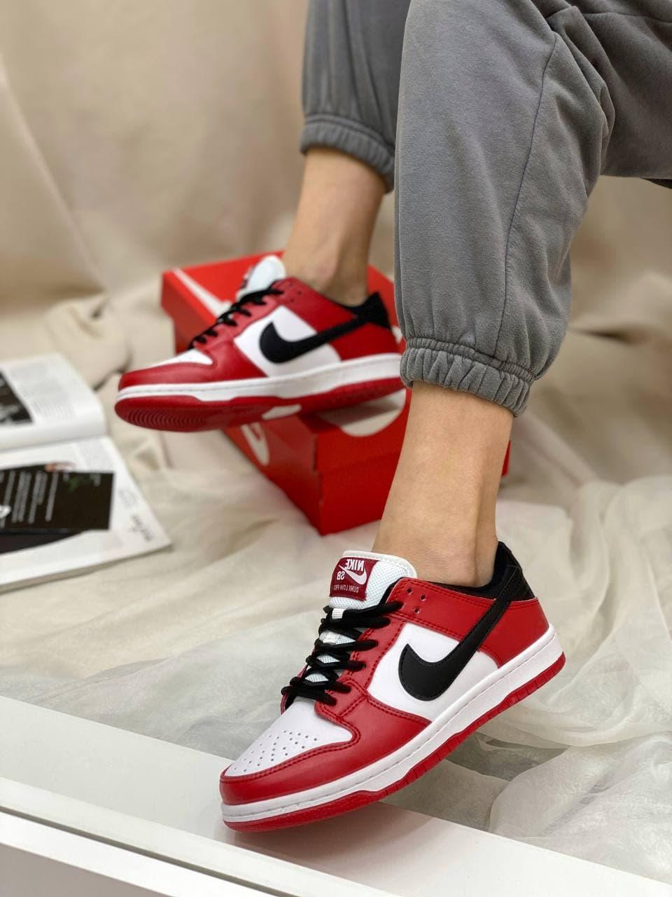 Nike Dunk Disrupt Red White Black