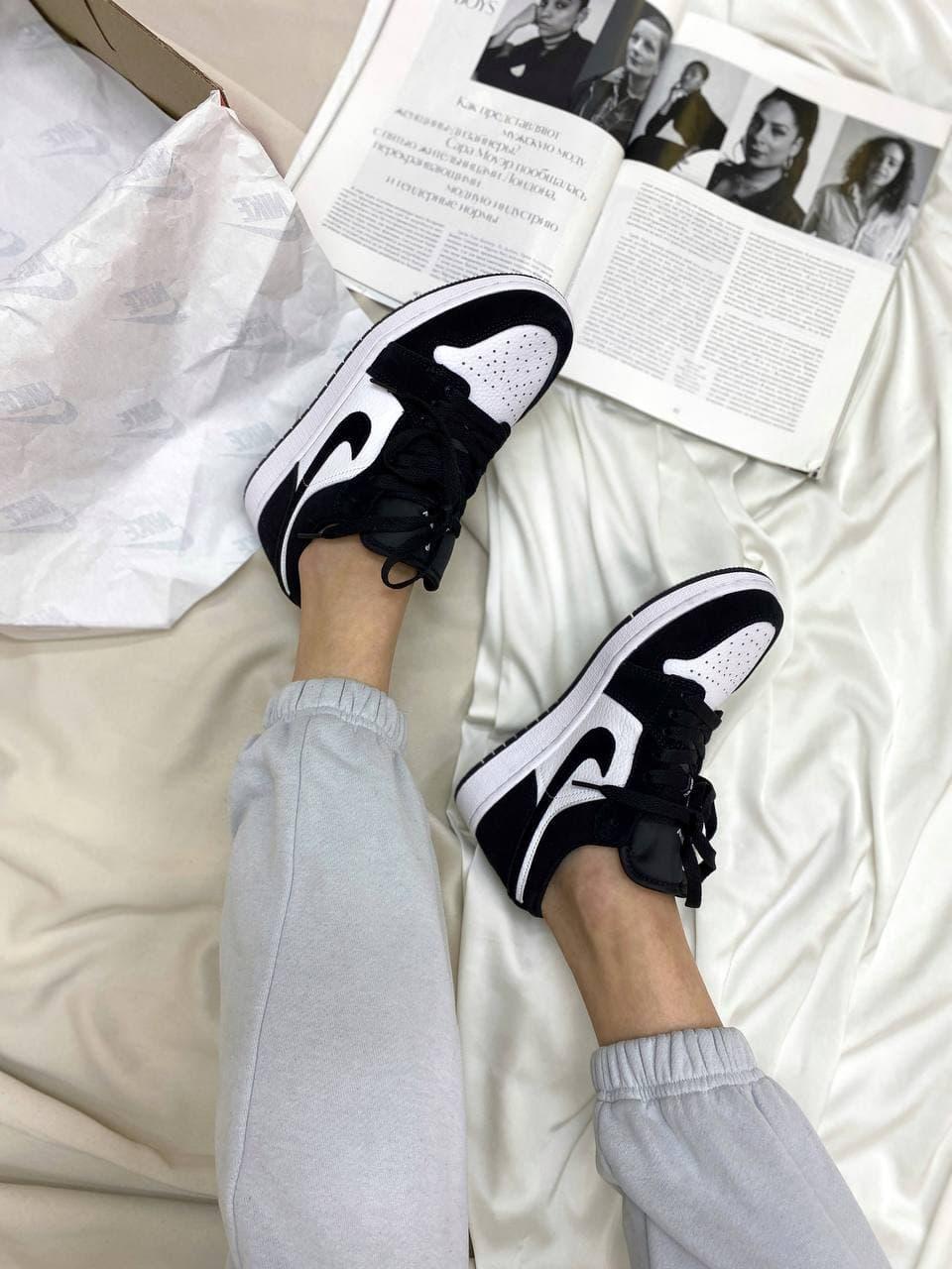 Nike Air Jordan Retro 1 Low Black White (Замша)