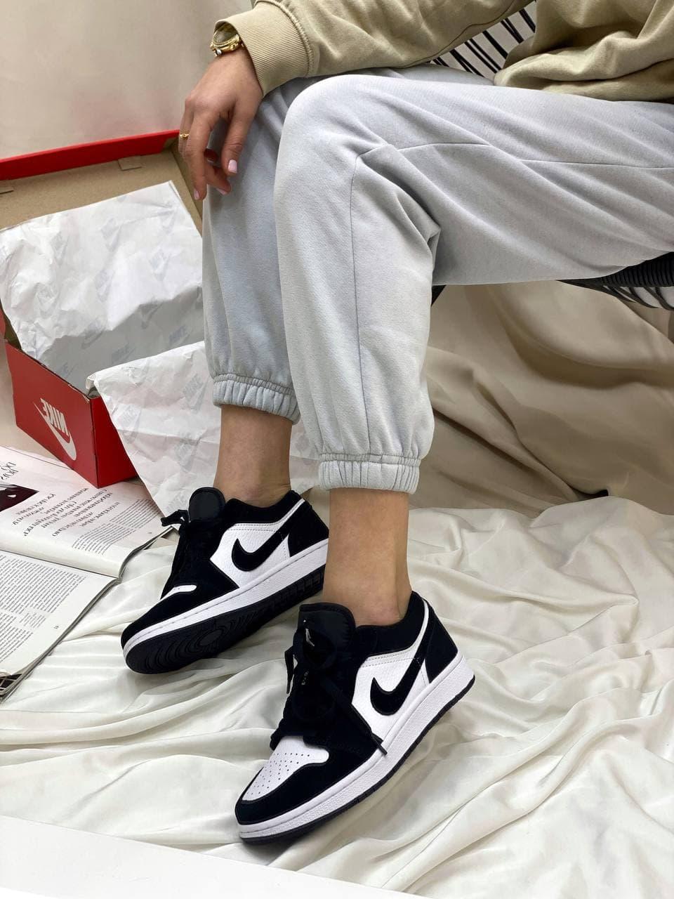Nike Air Jordan Retro 1 Low Black White (Замша)
