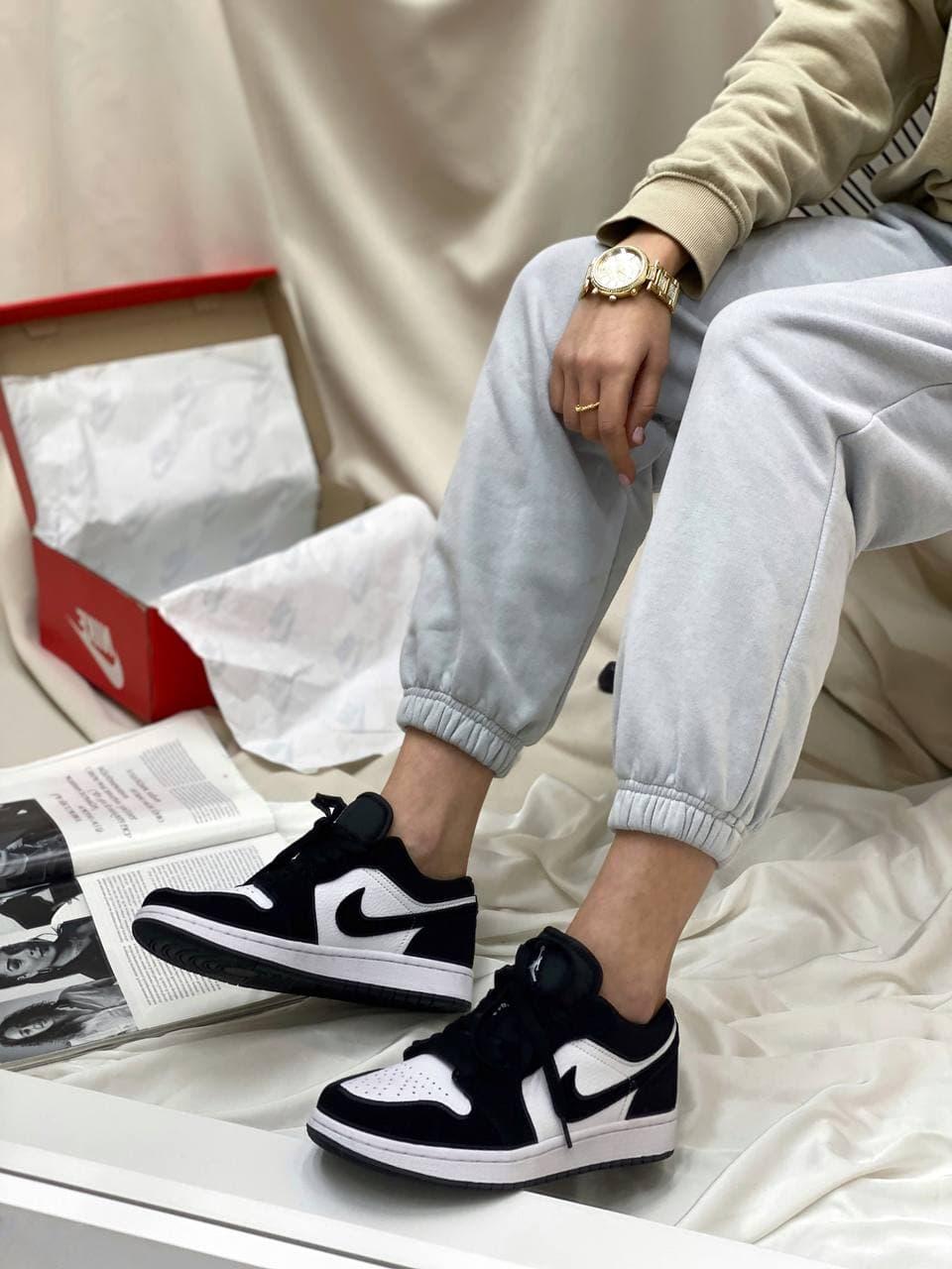 Nike Air Jordan Retro 1 Low Black White (Замша)