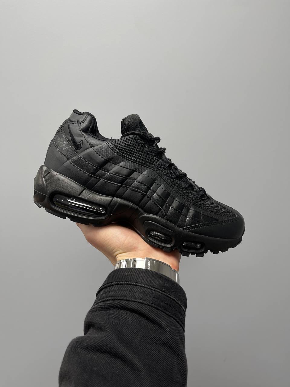 Nike Air Max 95 Full Black