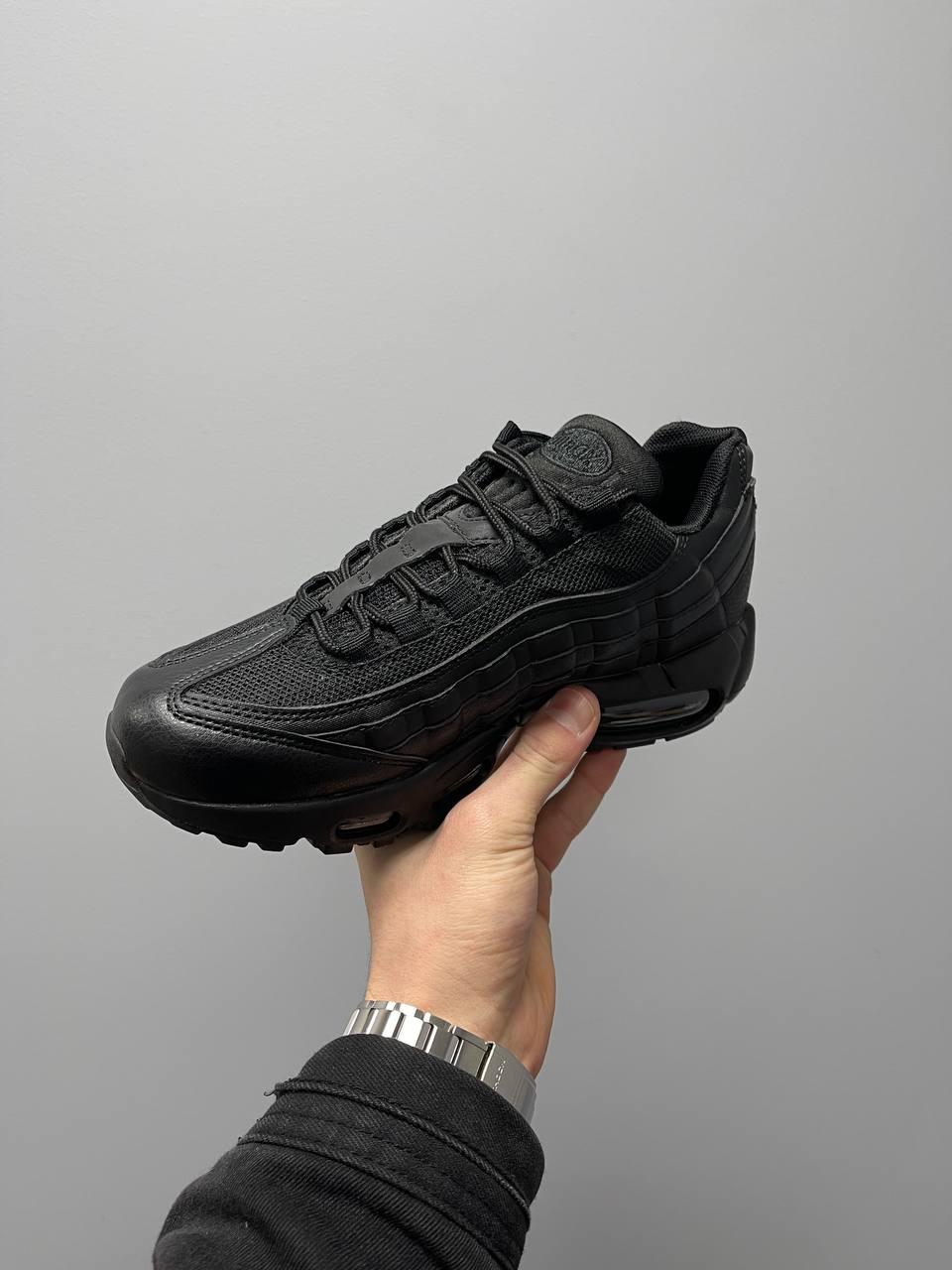 Nike Air Max 95 Full Black