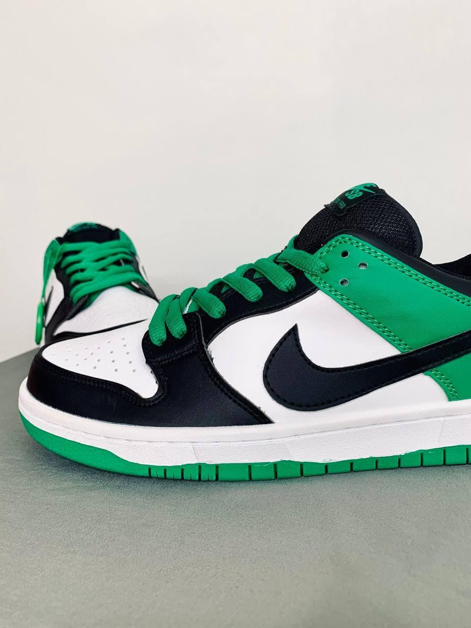 Nike Dunk Low Classic Green