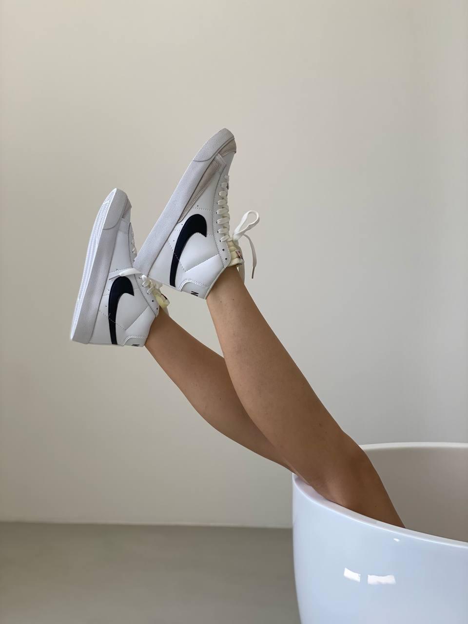 Nike Blazer 77 LOW ‘77’ White Black