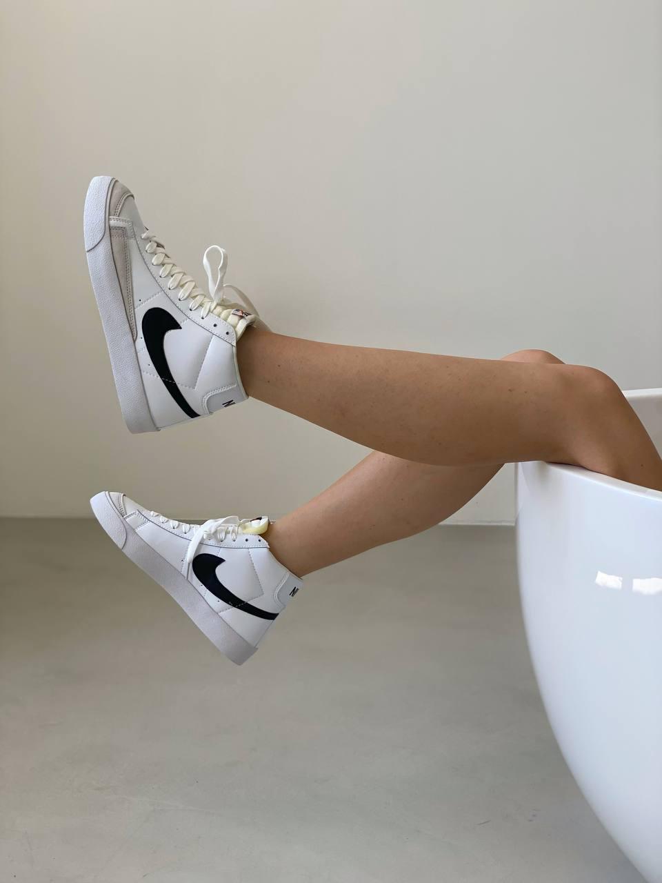Nike Blazer 77 LOW ‘77’ White Black