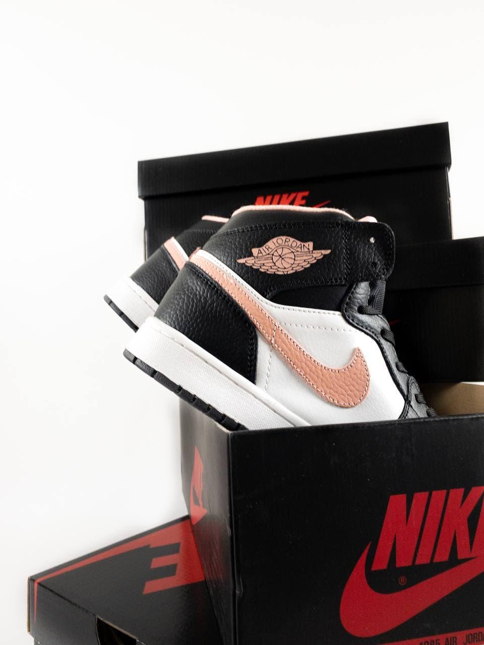 Nike Air Jordan 1 Black Pink