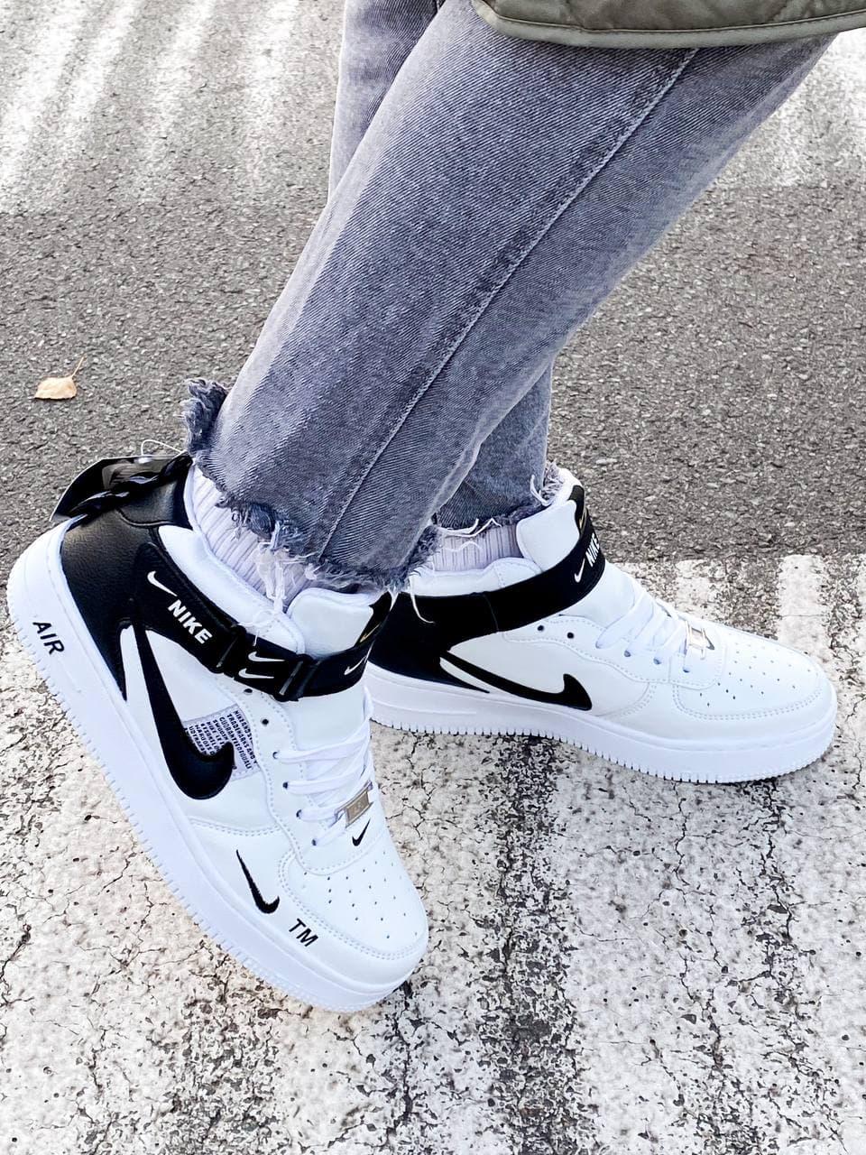 Nike Air Force High Black White