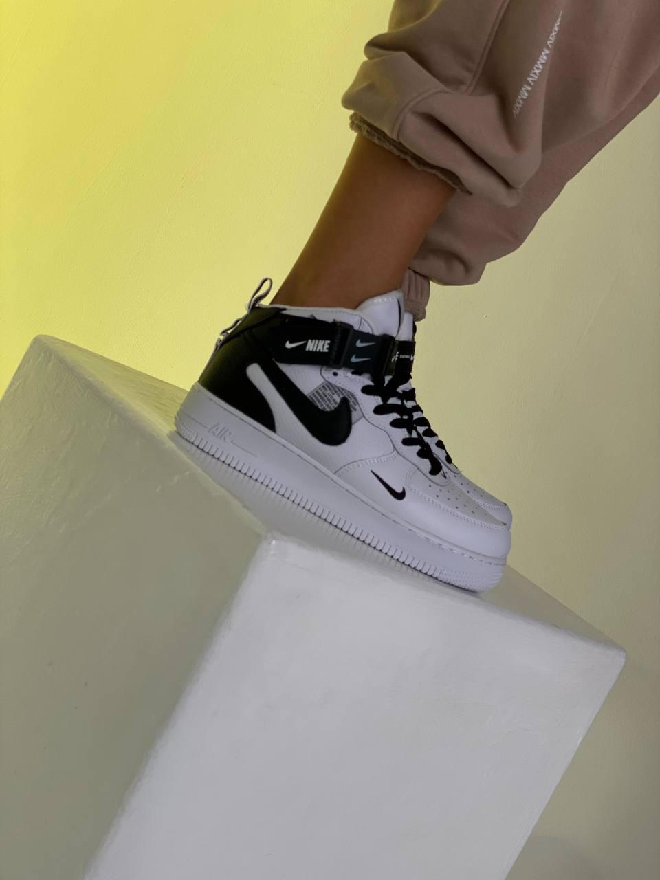 Nike Air Force High Black White