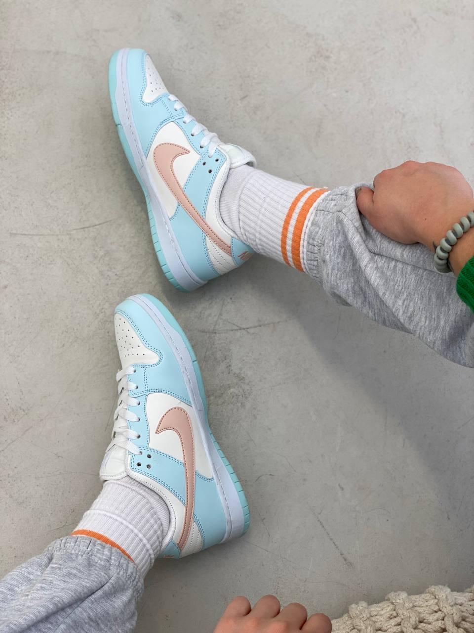 Nike SB Dunk Blue Pink