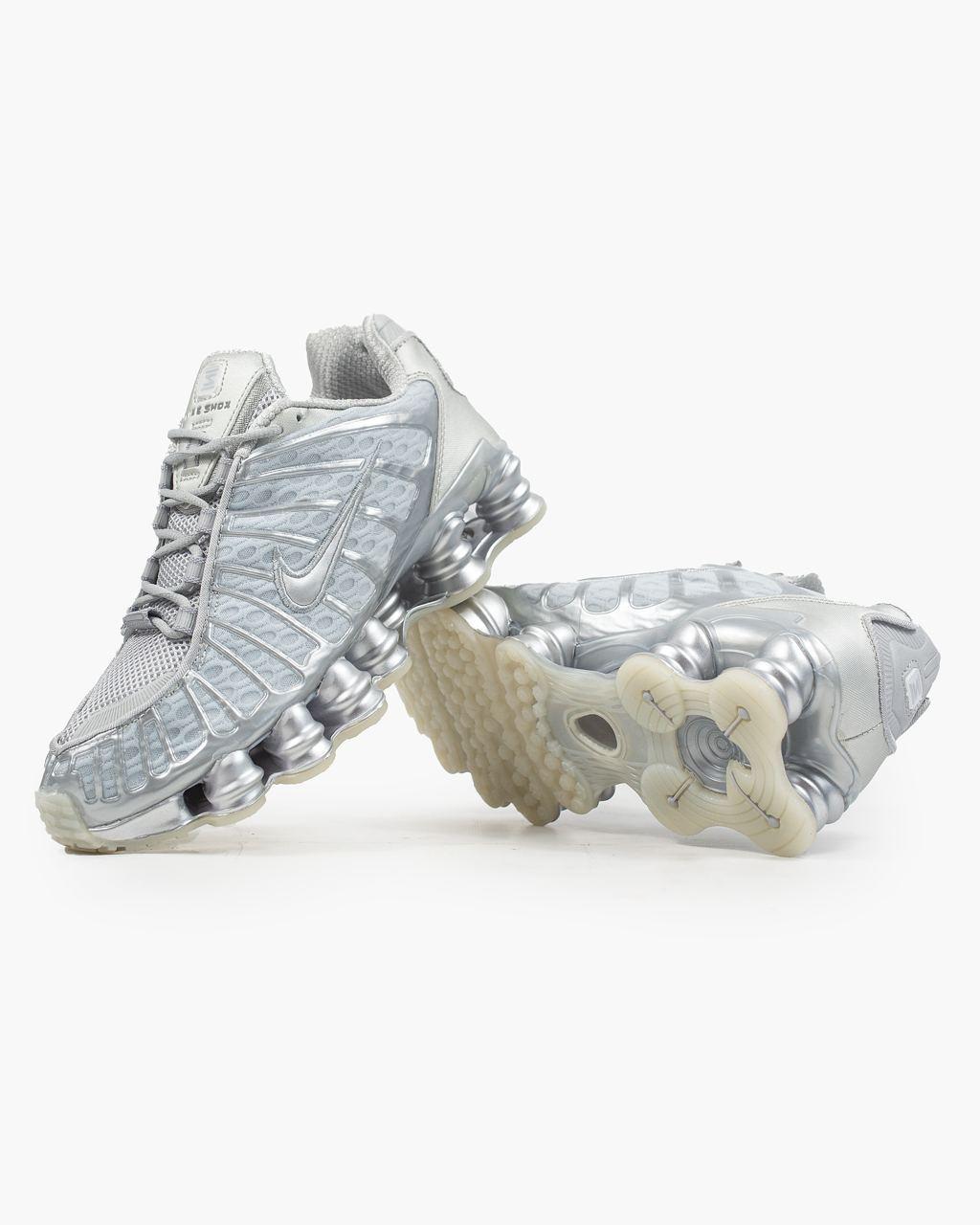 Nike Shox Silver