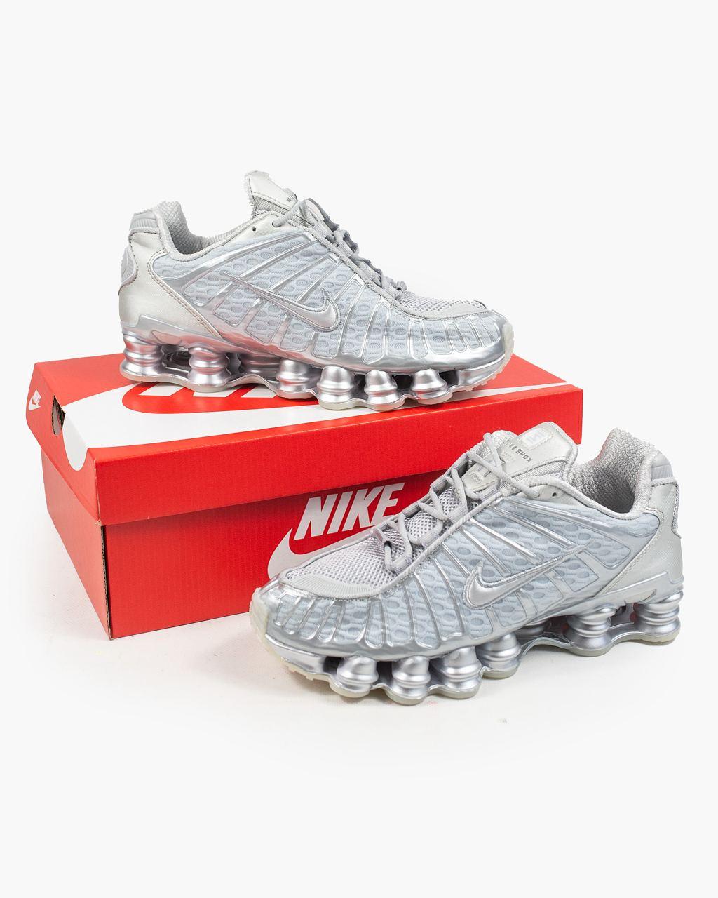 Nike Shox Silver