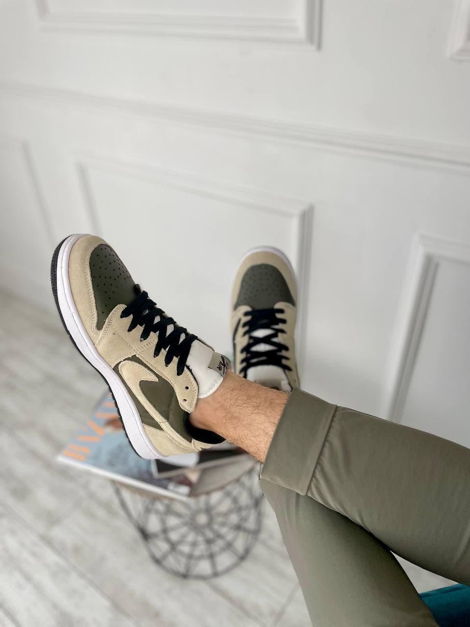 Air Jordan 1 Low Travis Scott Green