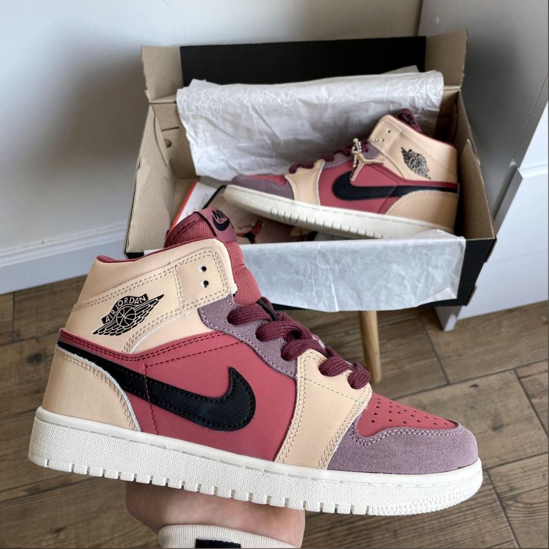 Nike Air Jordan Multicolor