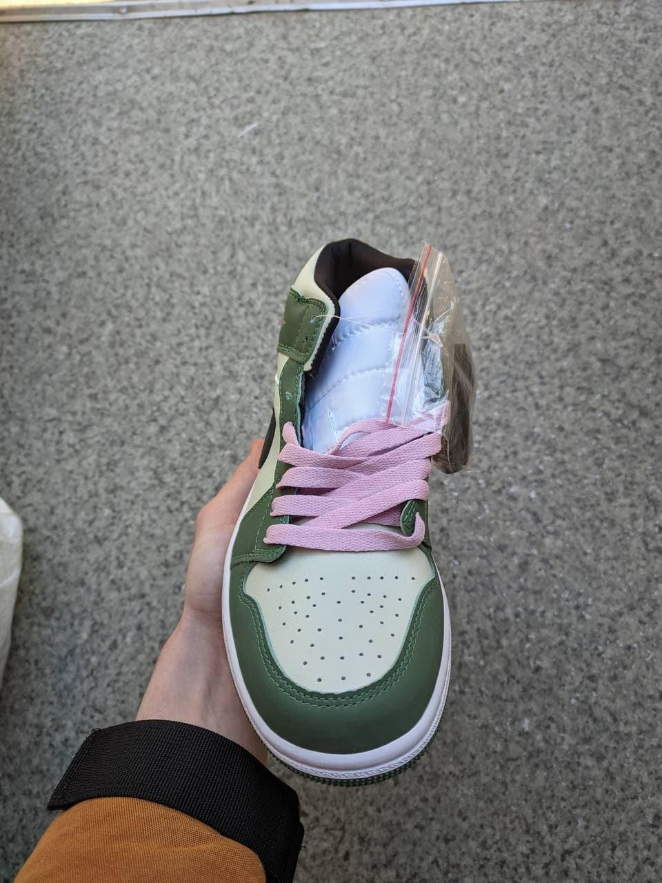 Nike Air Jordan 1 Retro Mid Green White