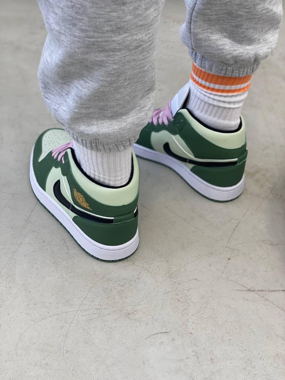 Nike Air Jordan 1 Retro Mid Dutch Green