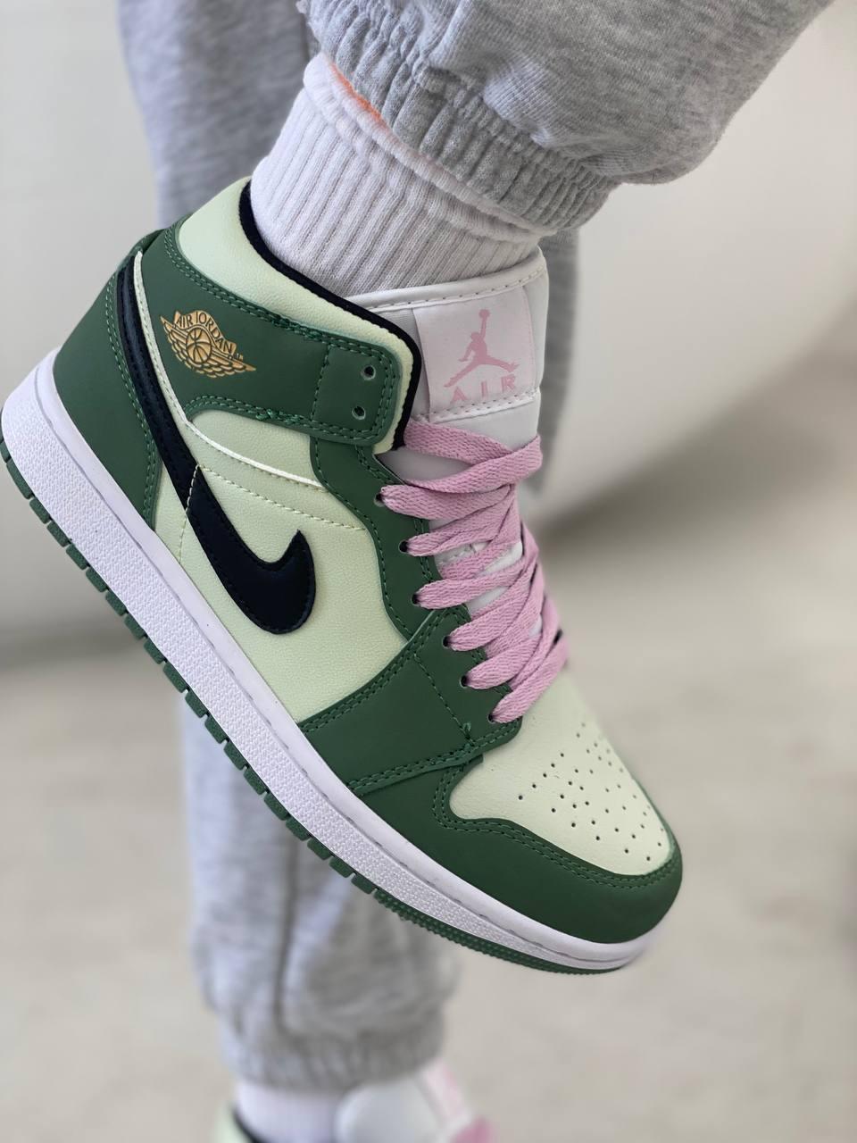 Nike Air Jordan 1 Retro Mid Dutch Green