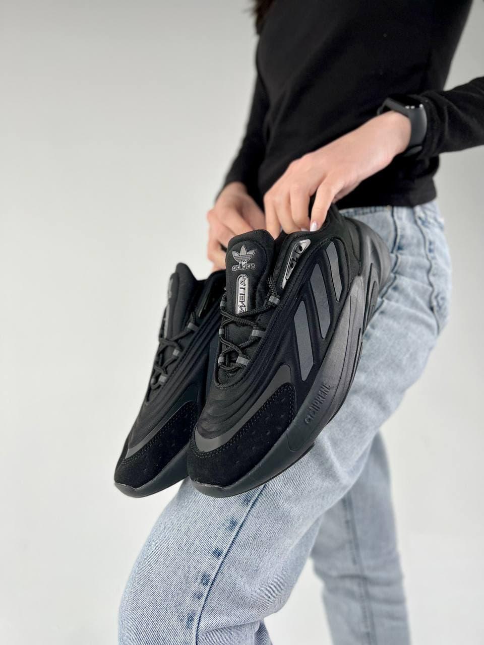 Adidas Ozelia Black