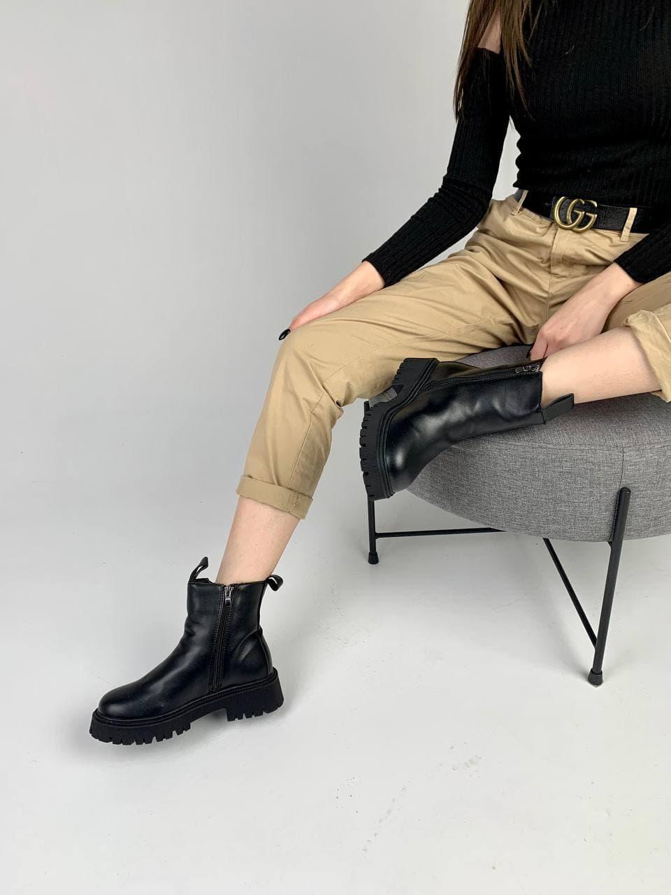 Bottega Veneta Black (No Brand) Змійка