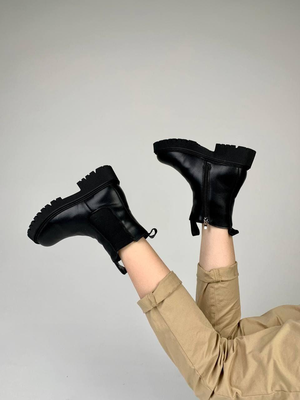 Bottega Veneta Black (No Brand) Змійка