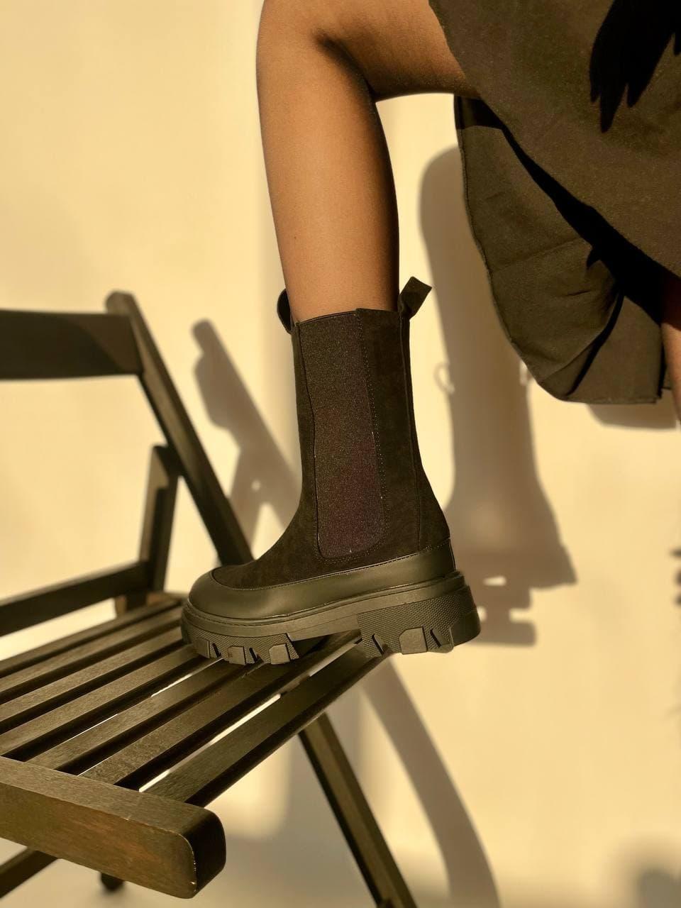 Bottega Veneta Black (No Brand) Замш