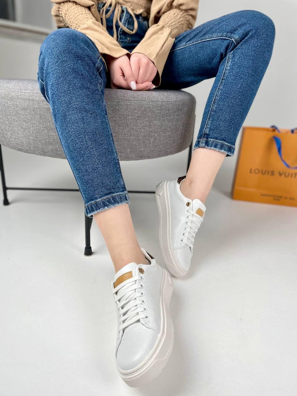 Louis Vuitton White Brown 2
