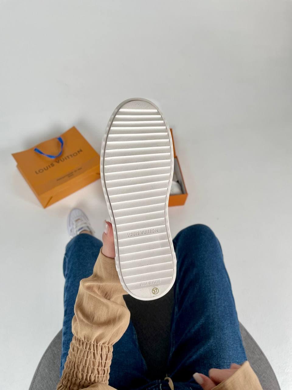 Louis Vuitton White Brown 2