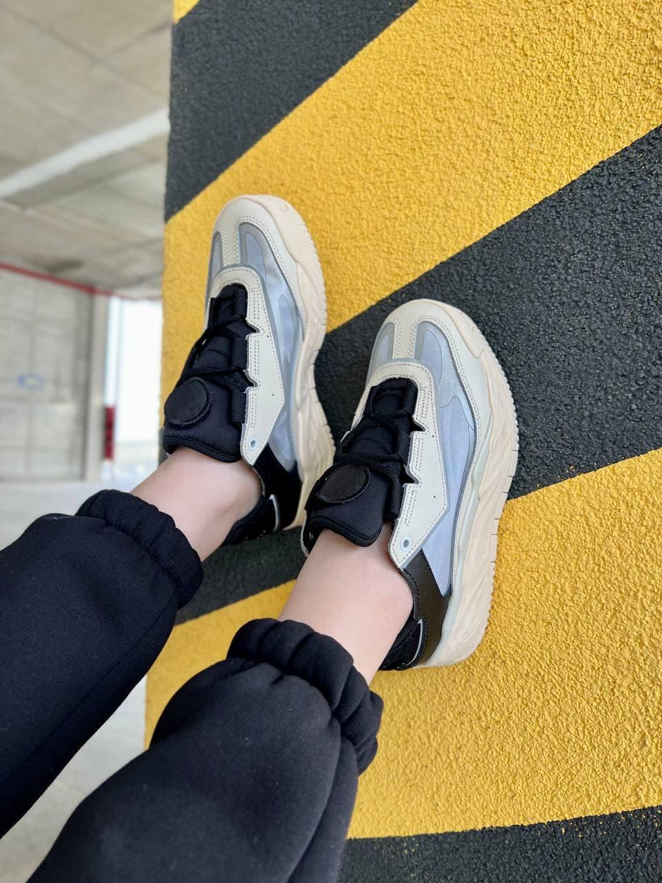 Adidas Niteball Beige Black