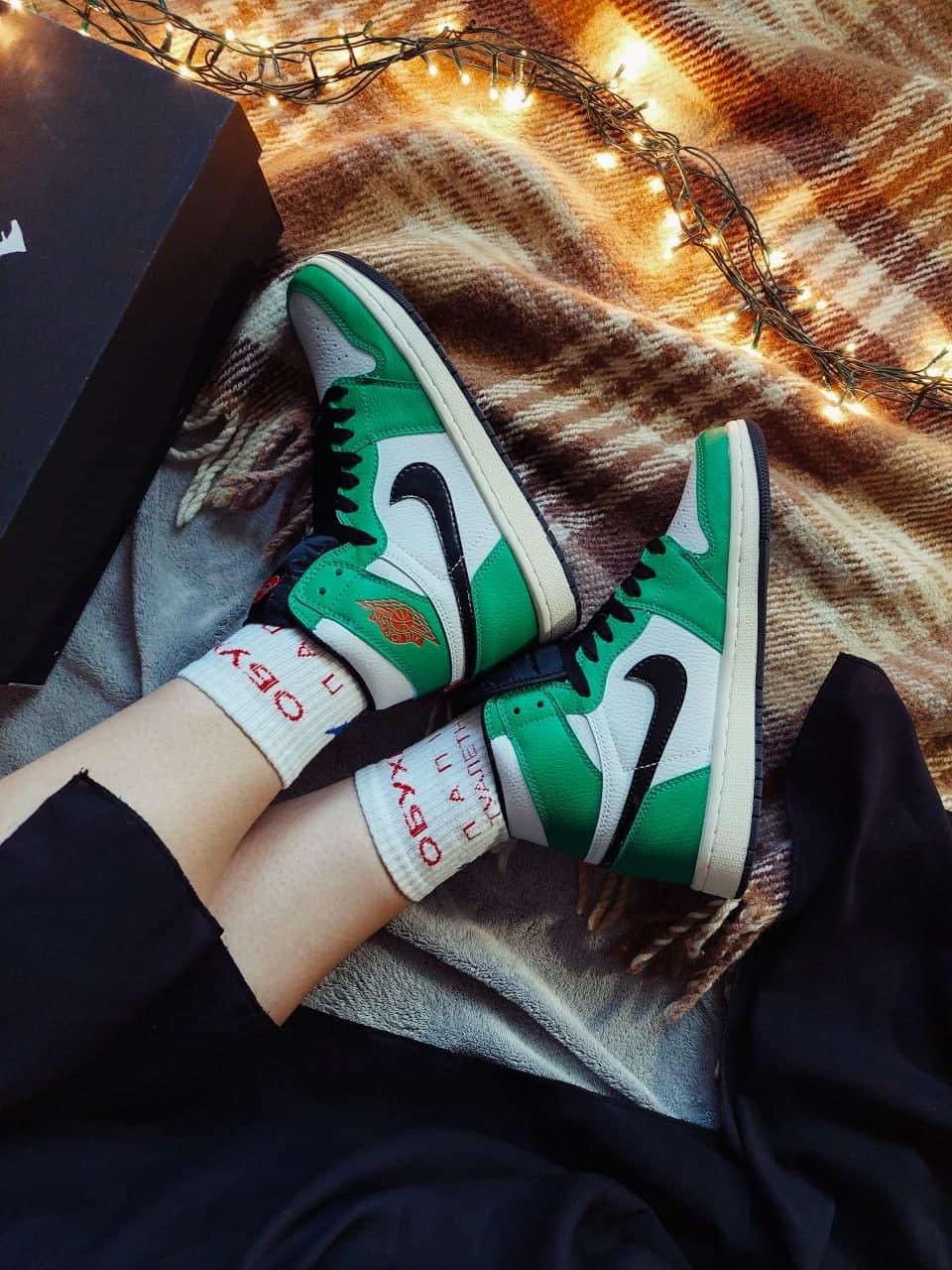Nike Air Jordan 1 Retro High Black Green Orange