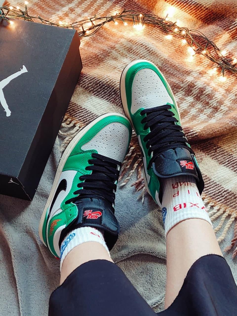 Nike Air Jordan 1 Retro High Black Green Orange