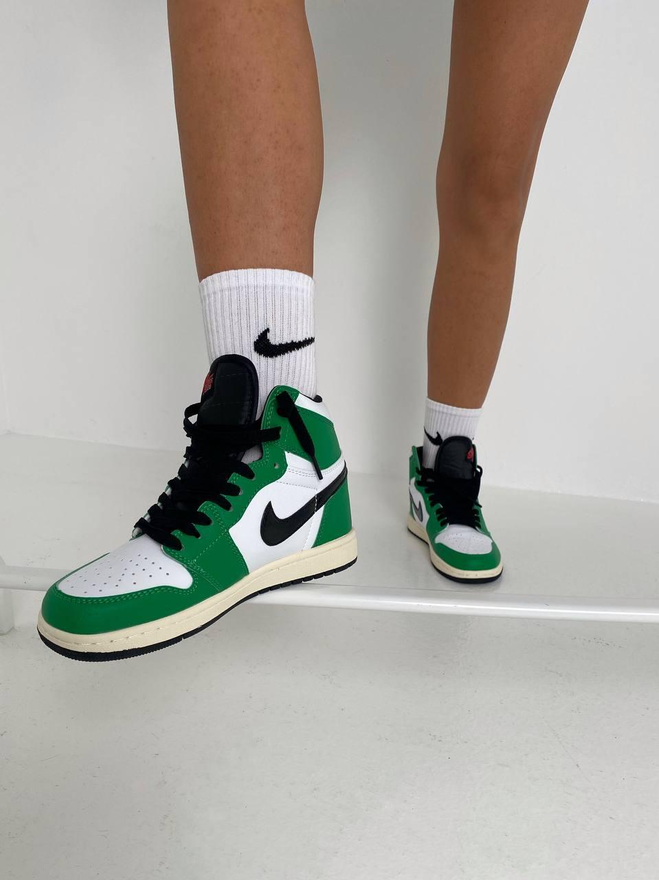 Nike Air Jordan 1 Retro High Black Green Orange