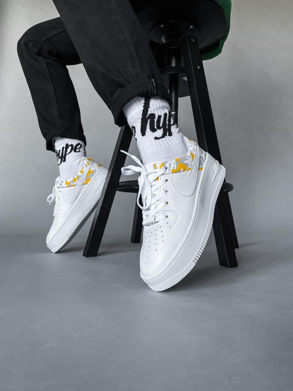 Nike Air Force 1 Sage White Flowers