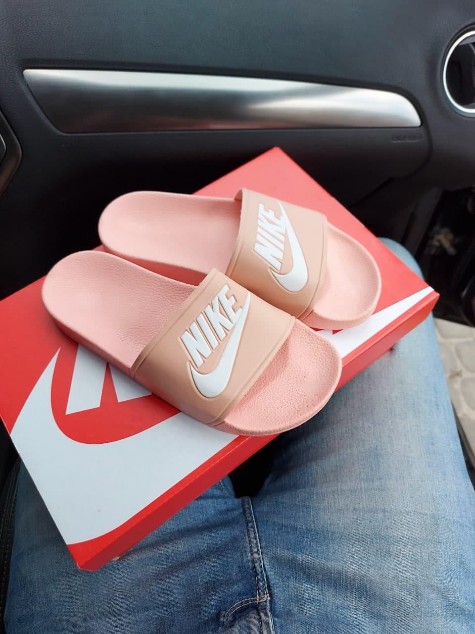 Nike Pink White