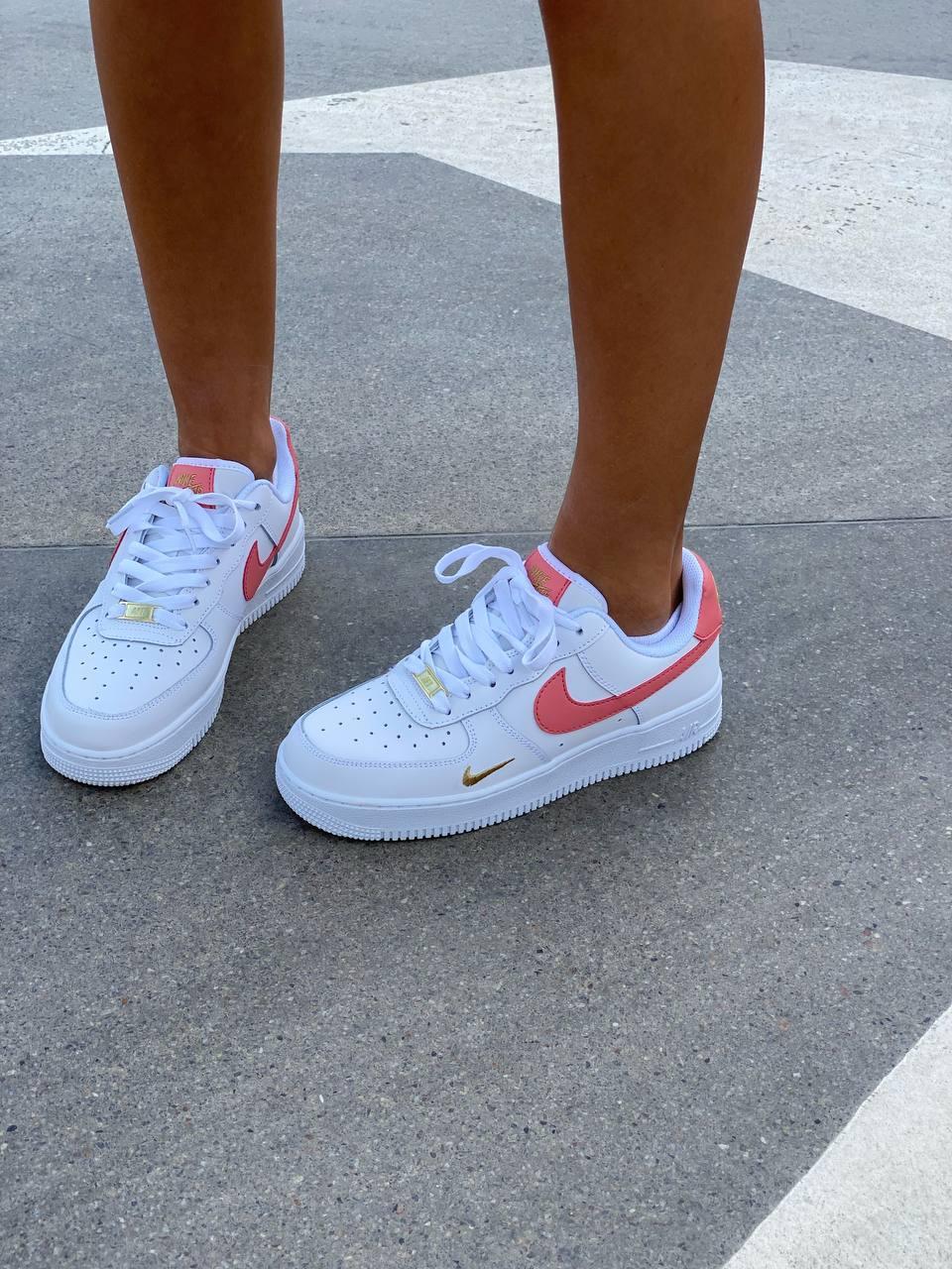 Nike Air Force 1 07 Rust Pink
