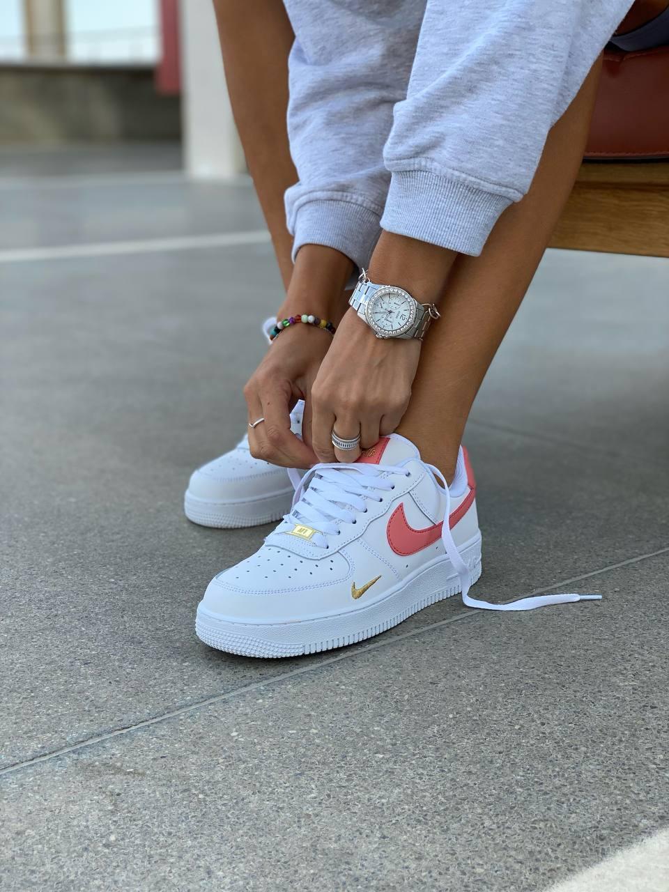 Nike Air Force 1 07 Rust Pink
