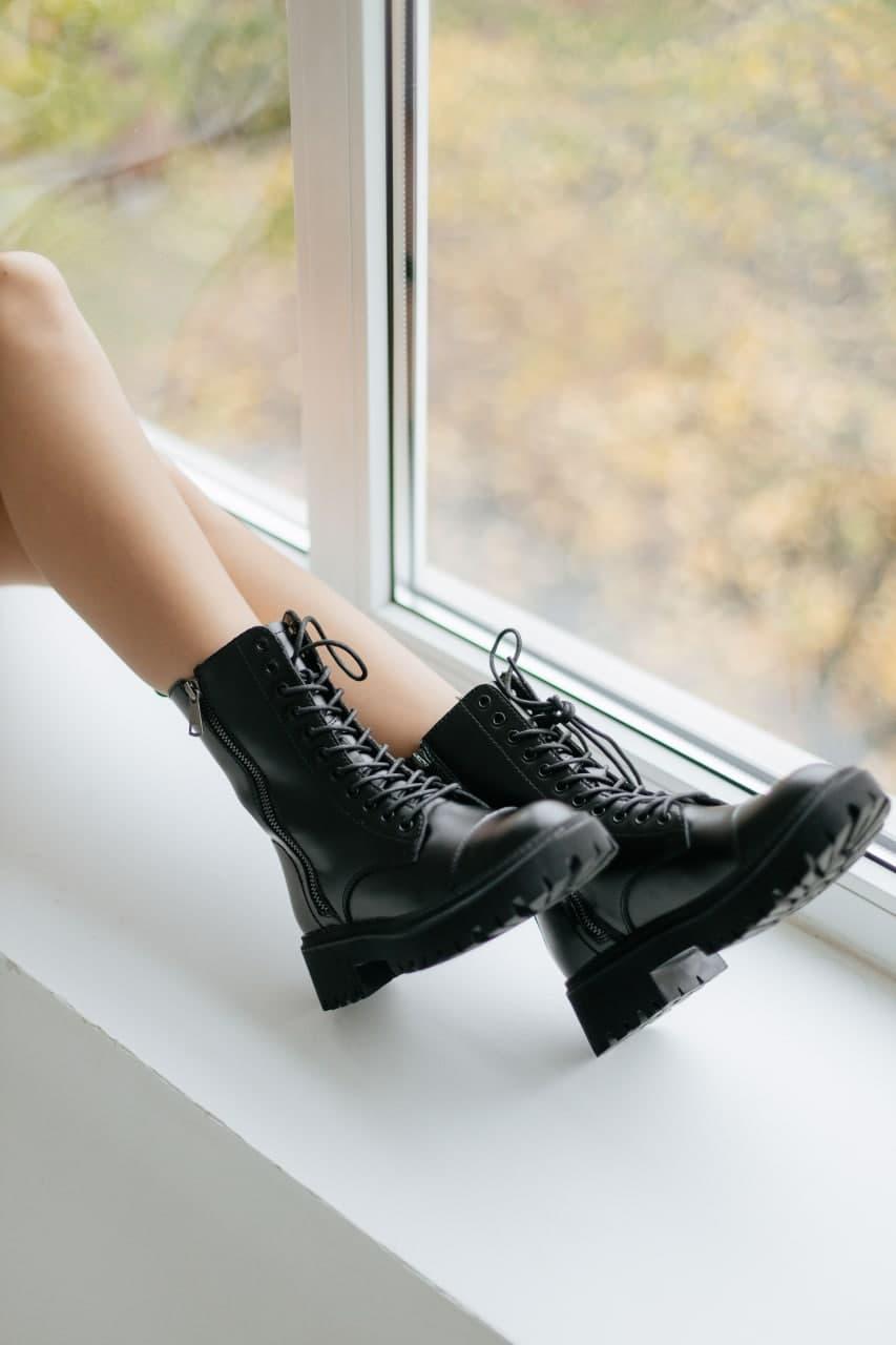 Balenciaga Boots Tractor Black (No logo)