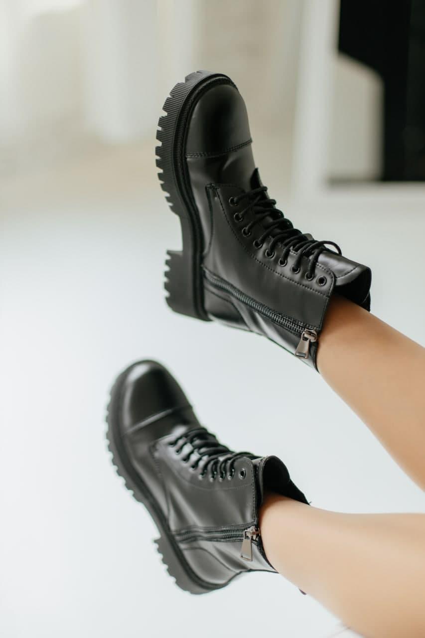 Balenciaga Boots Tractor Black (No logo) 2