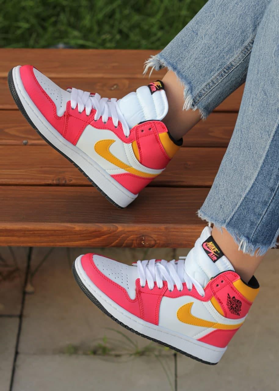 Nike Air Jordan 1 Retro High OG Light Fusion Red