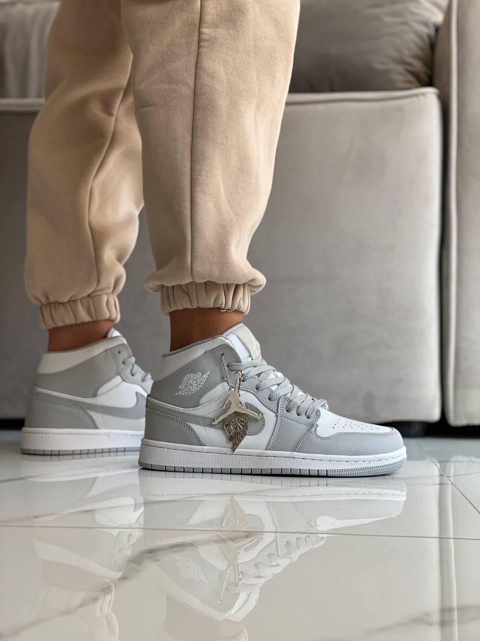 Nike Air Jordan 1 Retro White Grey