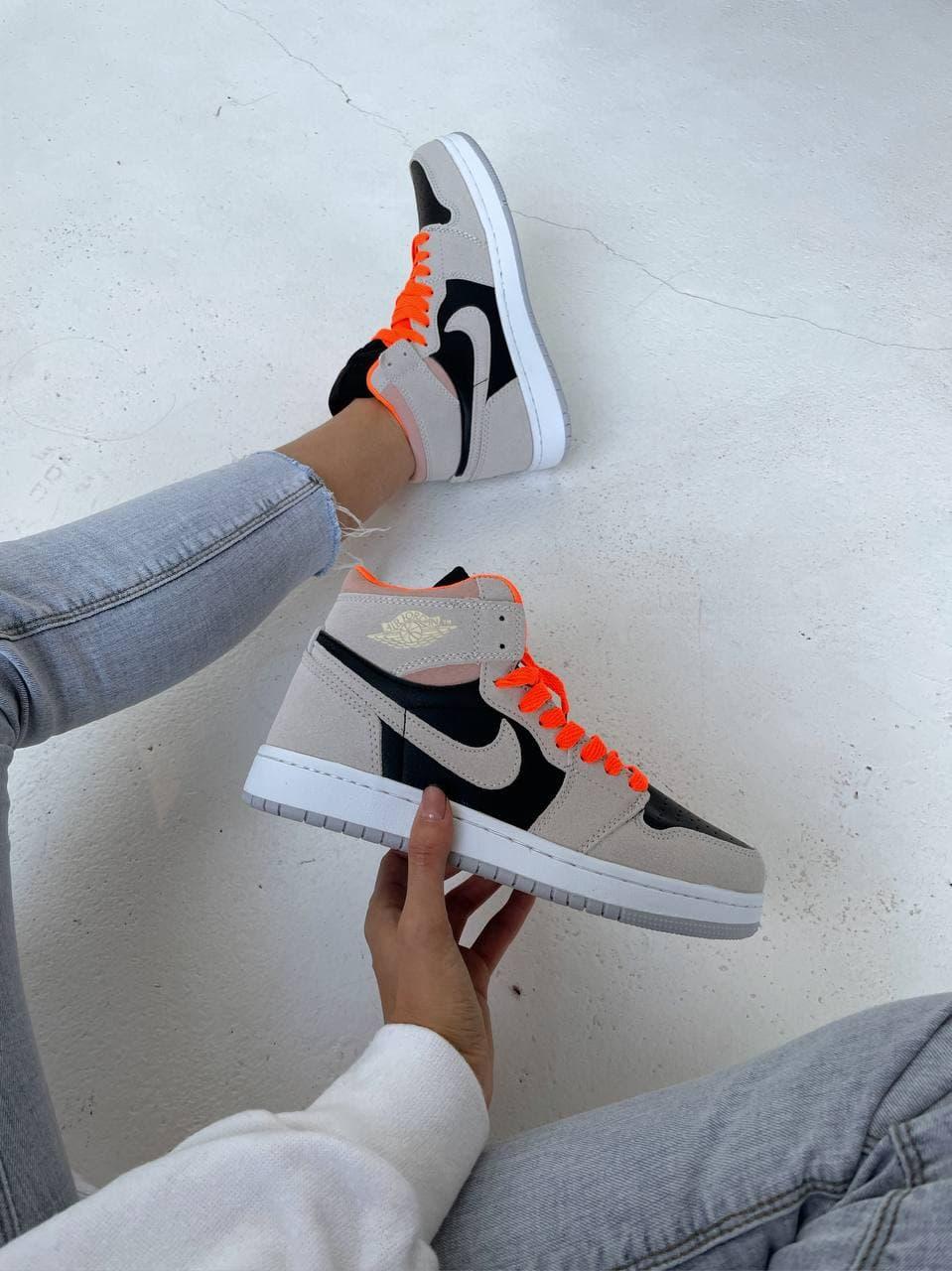 Nike Air Jordan 1 Retro Beige Black Orange