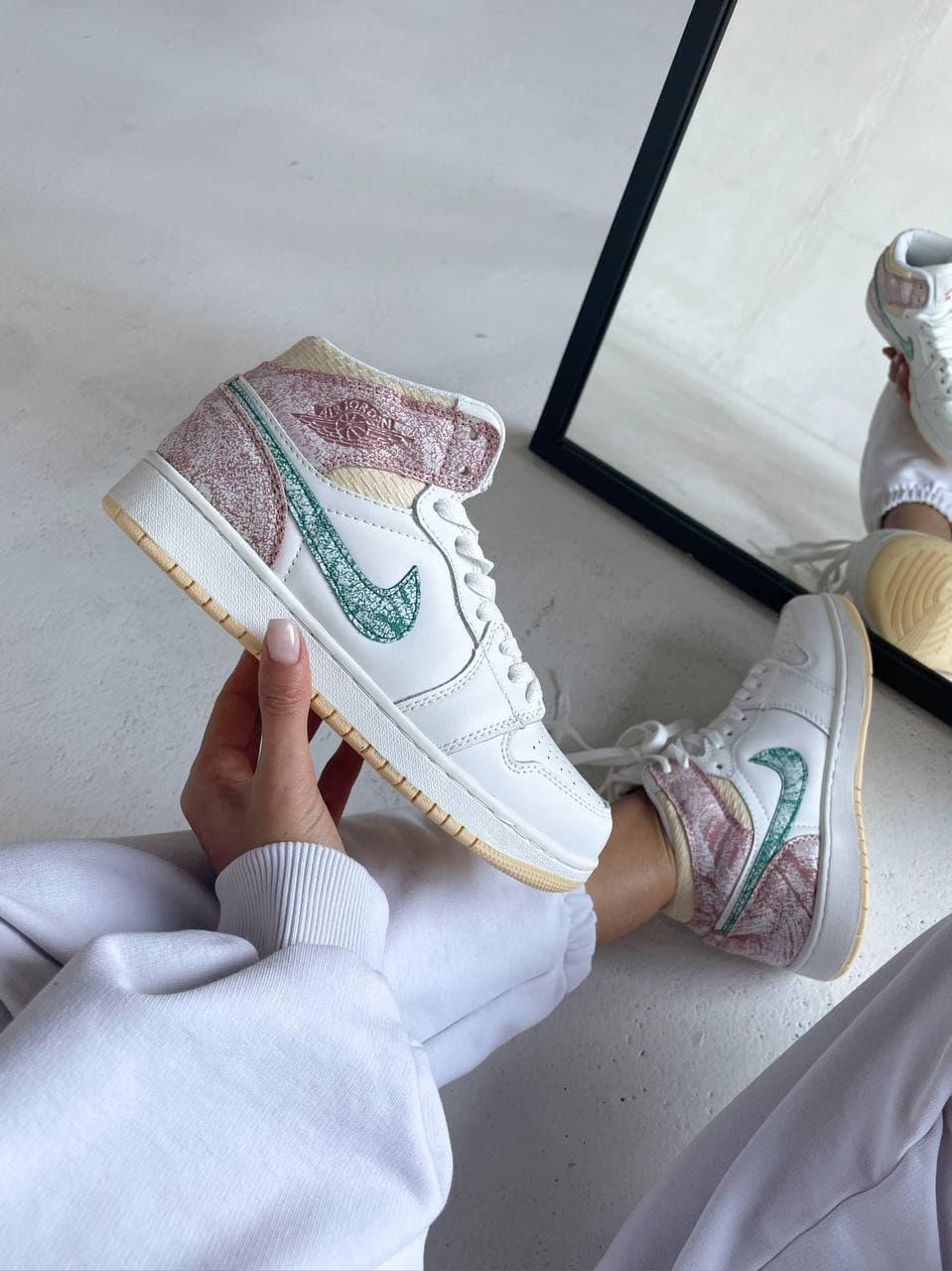 Nike Air Jordan 1 Retro Mid Ice Cream