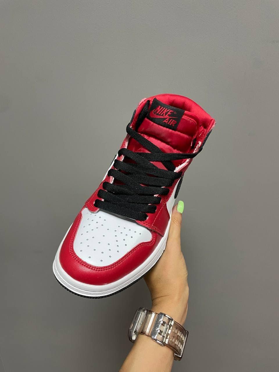Nike Air Jordan Retro 1 High Snakeskin