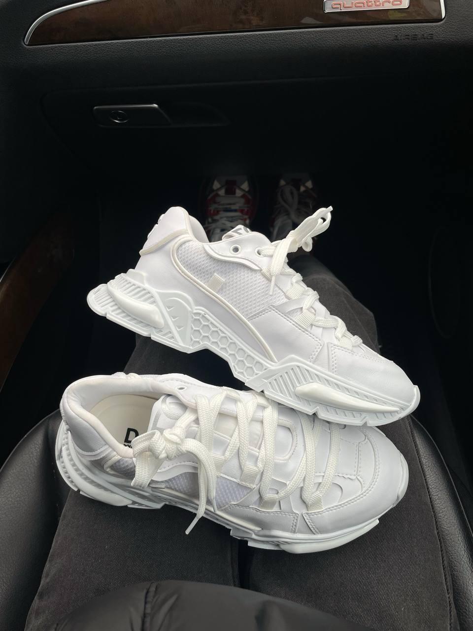 DG Daymaster White