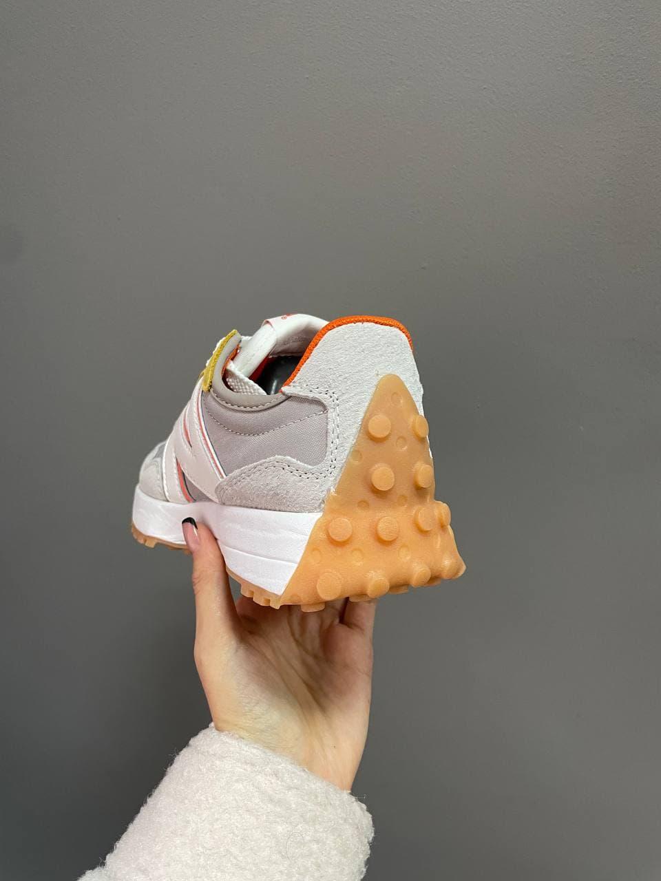 New Balance 327 Grey Orange
