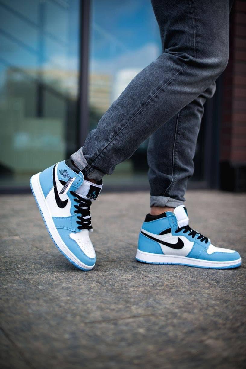 Nike Air Jordan 1 High OG University Blue