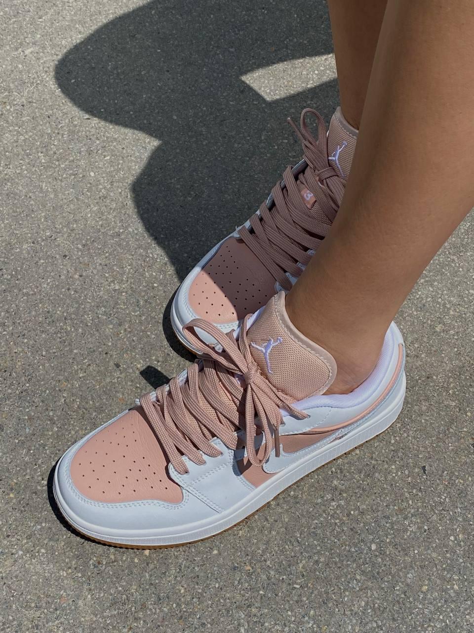 Nike Air Jordan 1 Low Tan White