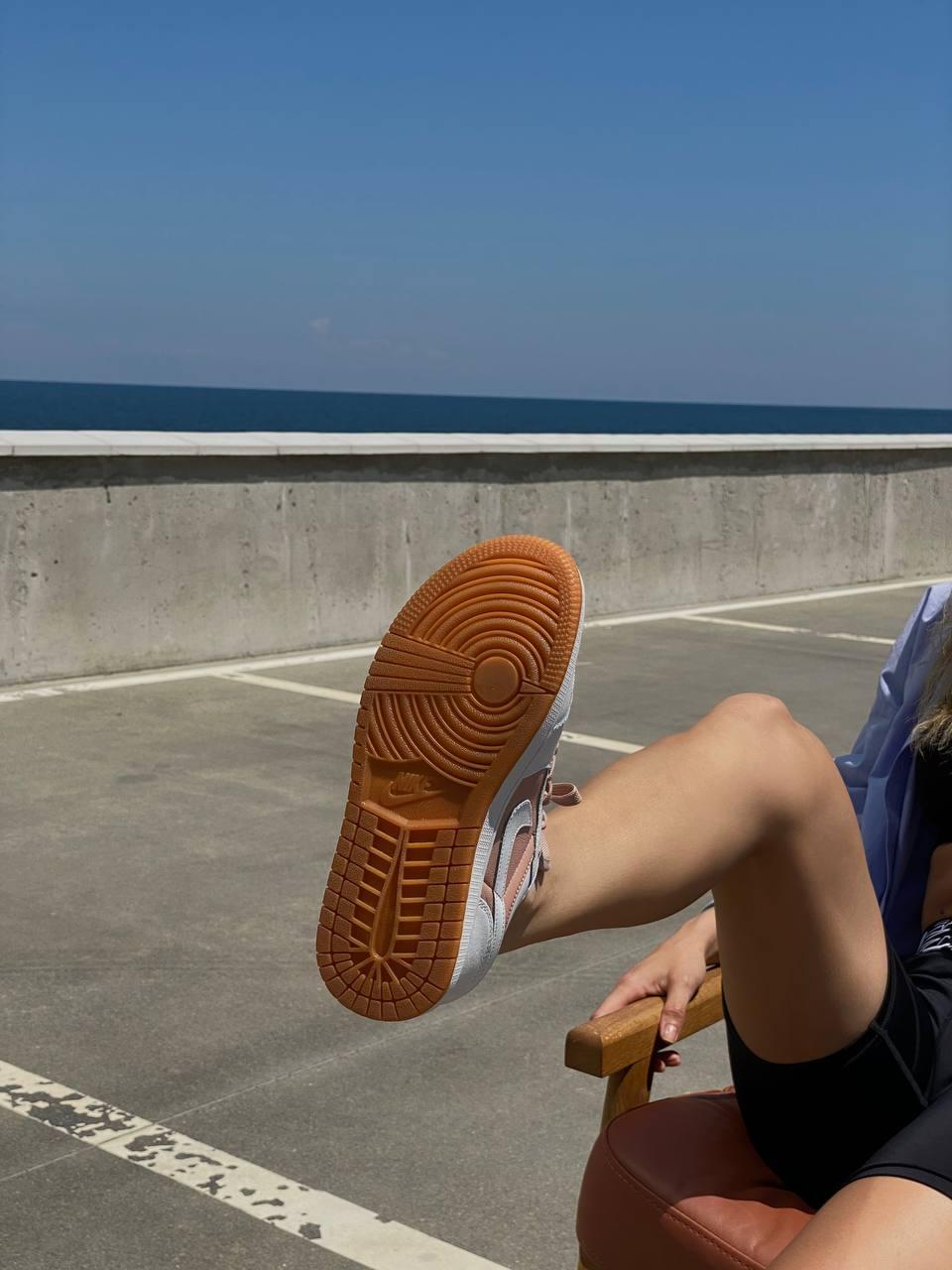 Nike Air Jordan 1 Low Tan White