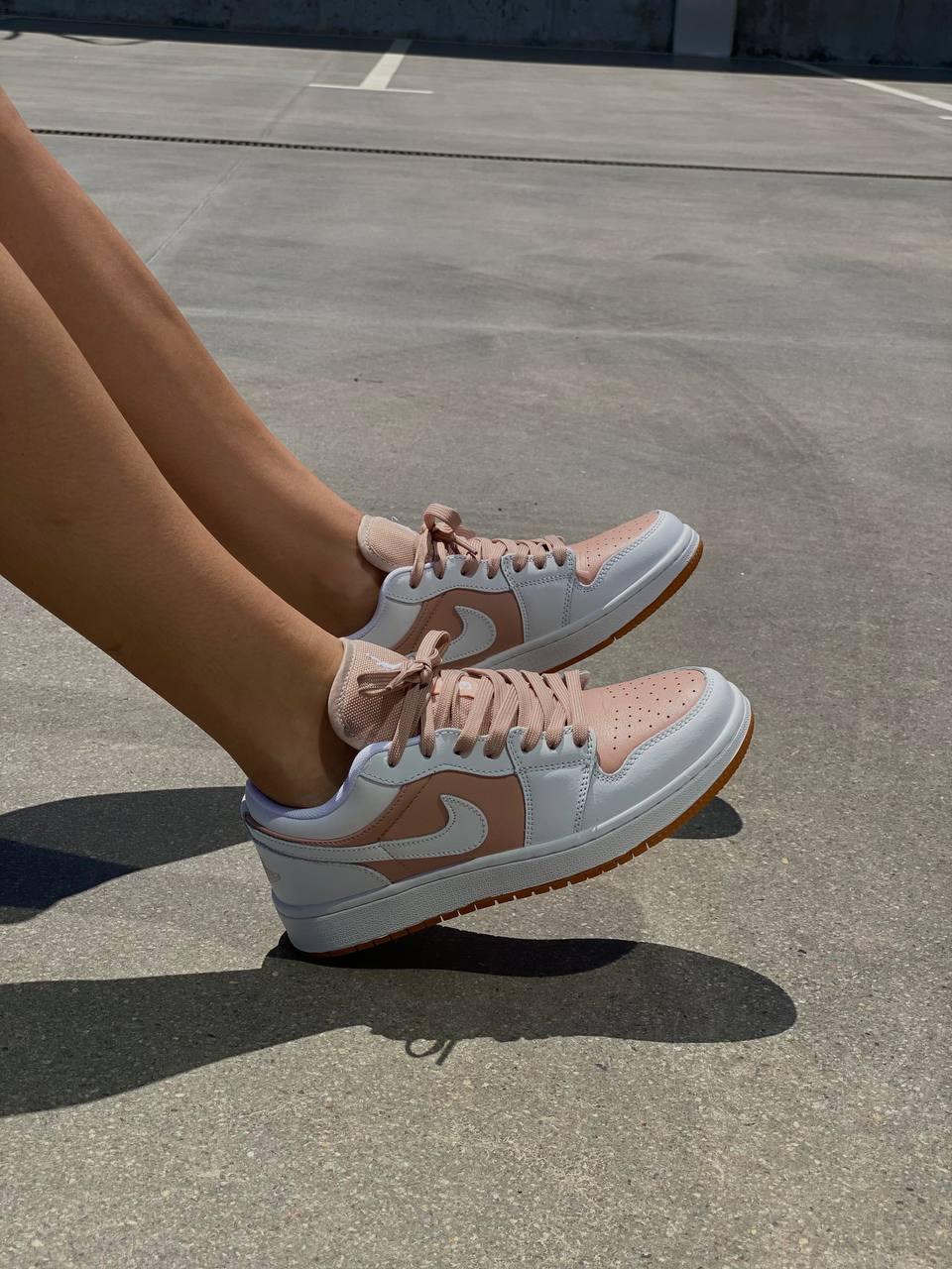 Nike Air Jordan 1 Low Tan White